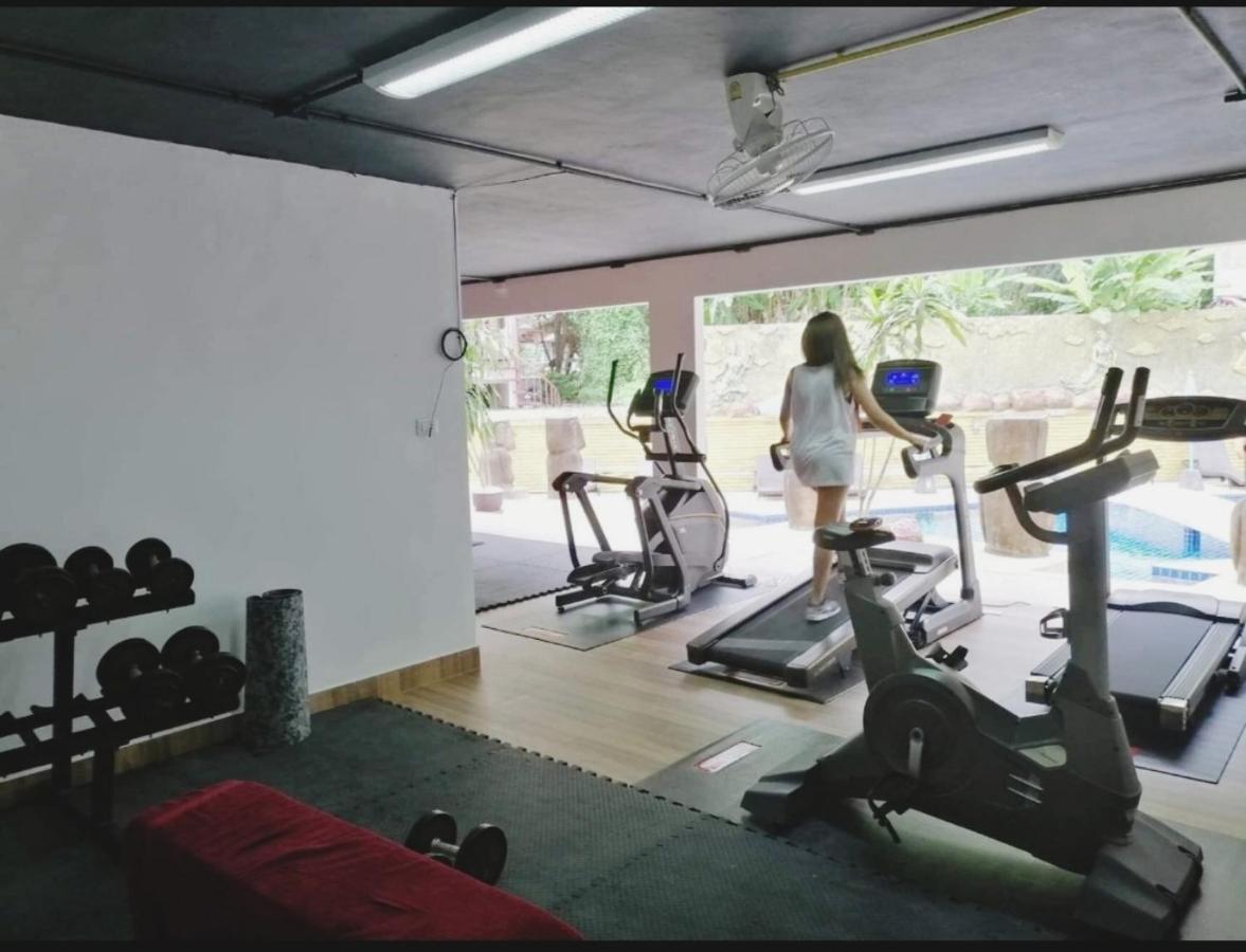 Wazza'S Patong Apartment, Smart Tv And Fast Wi-Fi Bagian luar foto